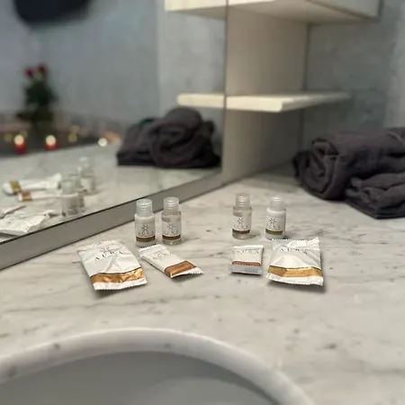 Apartamento Jacuzzi-idrotherapy Duomo 5 Min Qcterme 100m