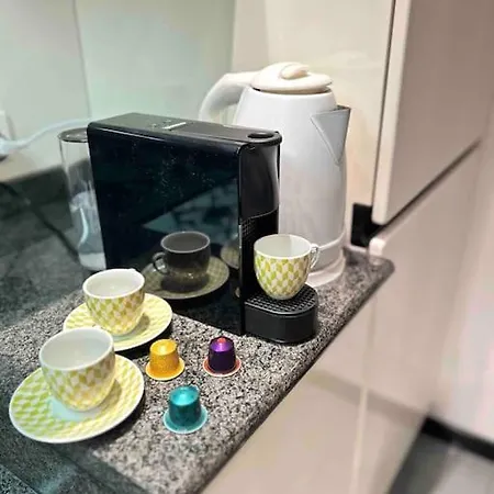 Apartamento Jacuzzi-idrotherapy Duomo 5 Min Qcterme 100m *