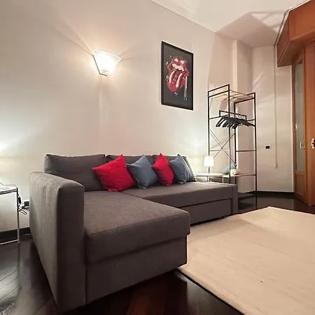 Apartamento Jacuzzi-idrotherapy Duomo 5 Min Qcterme 100m Milão