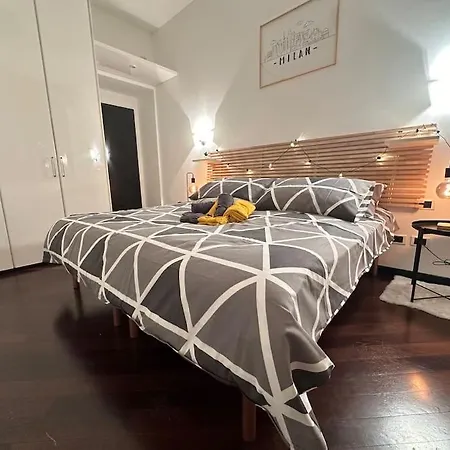 Apartamento Jacuzzi-idrotherapy Duomo 5 Min Qcterme 100m Milão