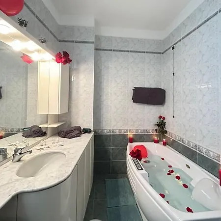 Jacuzzi-idrotherapy Duomo 5 Min Qcterme 100m Apartamento